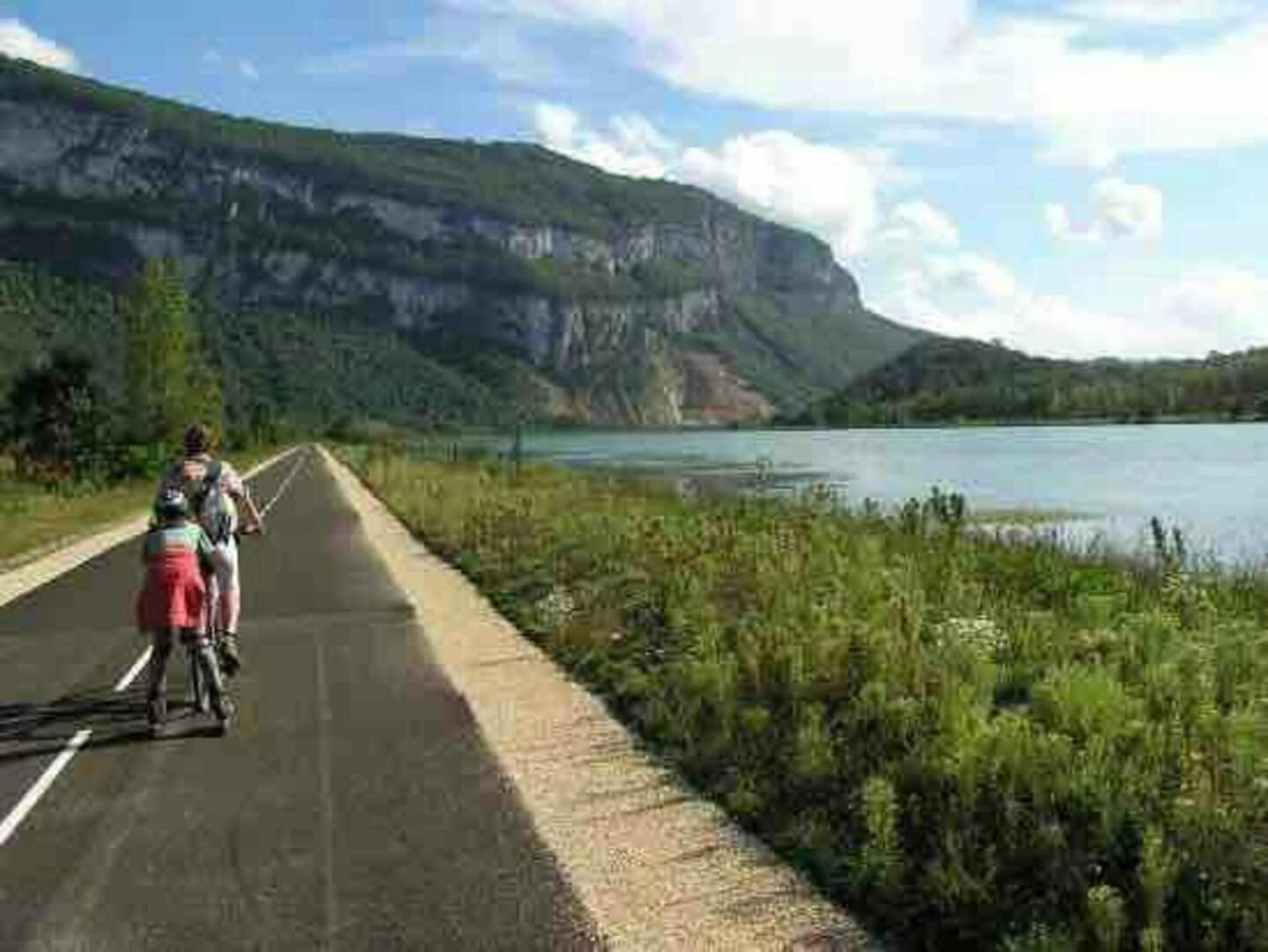 Appartamento Le Coccoon Ain Virignin Esterno foto